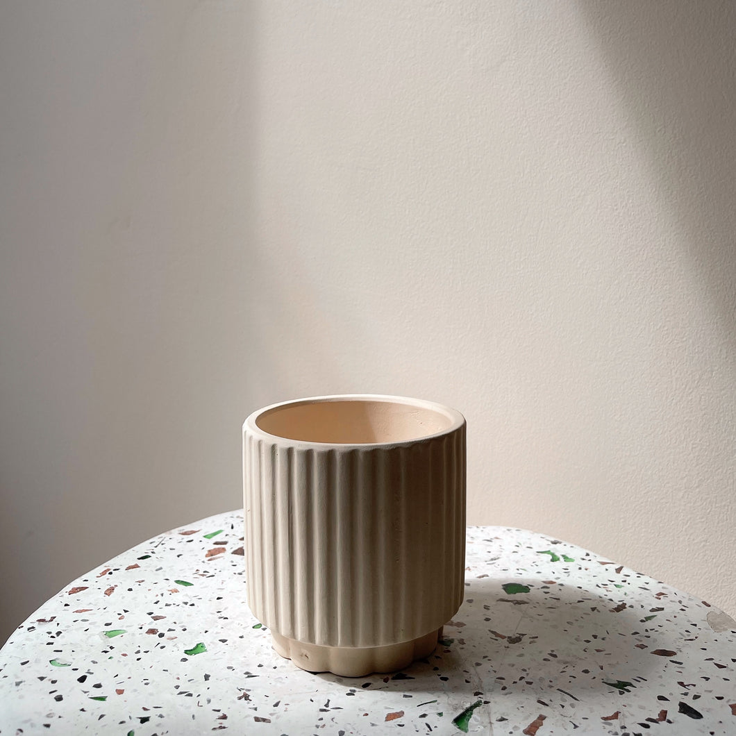 Naoko Ceramic Vase